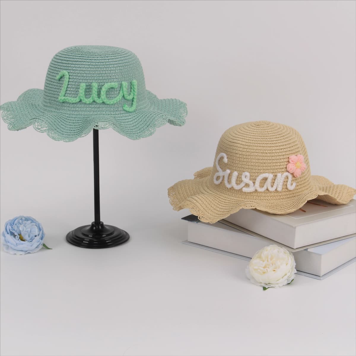 Custom Hand-Embroidered Sun Hat Adjustable Wavy Shape Personalized Names For Kids Ladies Beach Caps Outdoor Fashion Straw Hats