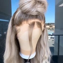 QW Ash Blonde Ombre Preplucked Glueless Body Wave Long Synthetic Hair Lace Front Wigs for Women Frontal Wig Cosplay Party