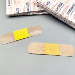 50/100Pcs Breathable Adhesive Plaster Cushion Bandage First Aid Gauze Pads for Sports Wrapping and Daily Minor Wound Care