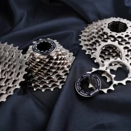ZRACE Bicycle Cassette 11 Speed Road Bike Freewheel 11-25T / 30T / 28T / 32T / 34T / 36T, Compatible with Ultegra 105