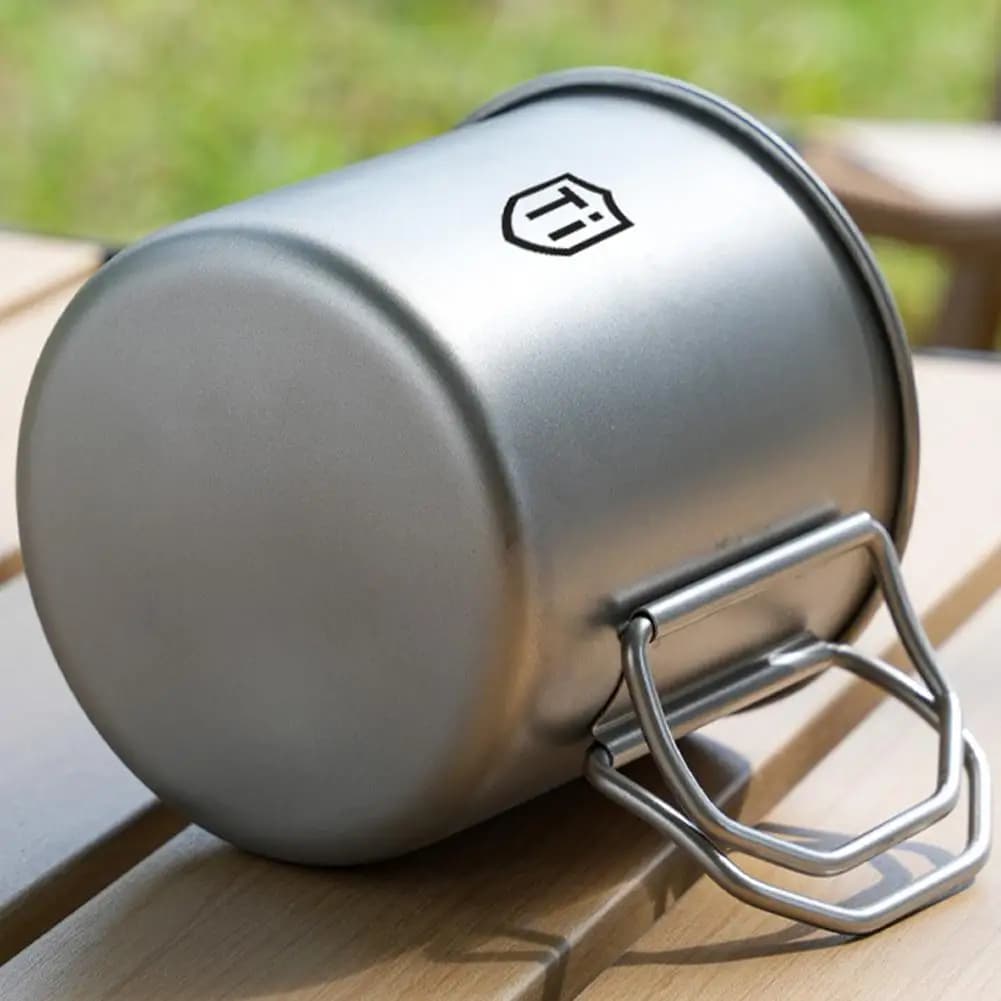 Ultralight Titanium Coating Cup Water Cup Mug Foldable Handle Outdoor Portable Camping Picnic Beaker Coffee Cup Kitchen