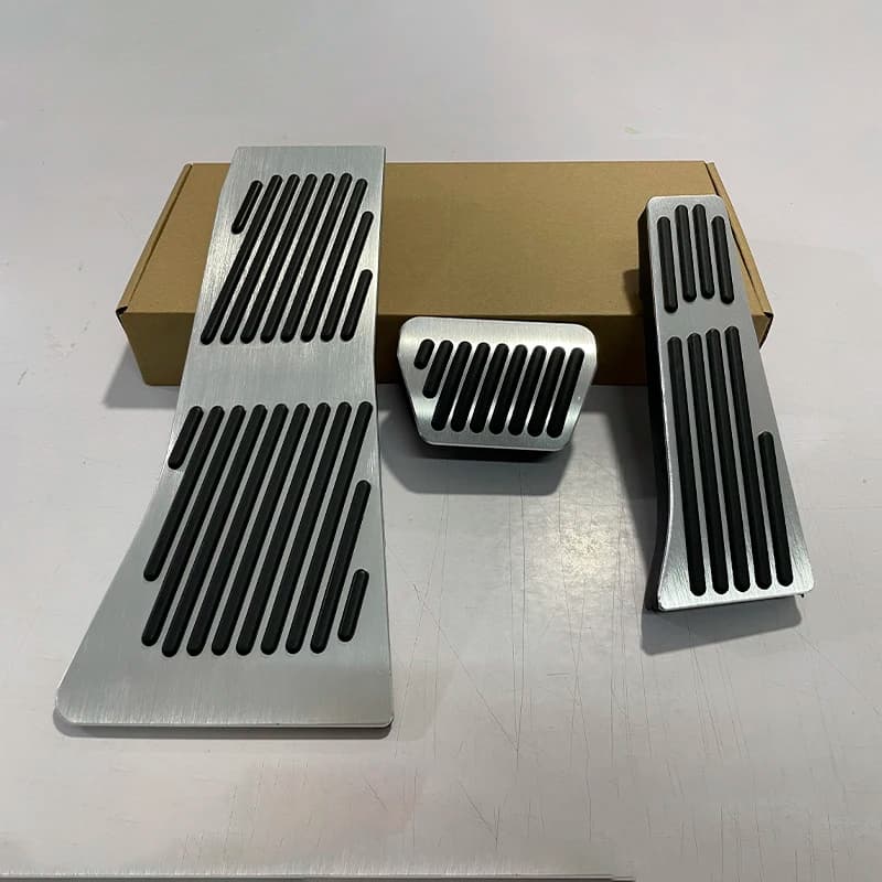 Car Accessories For BMW X5 X6 E70 E71 E72 F15 F16 F85 F86 Aluminum Footrest Pedal Accelerator Brake Pedals Cover Anti-Slip Pads