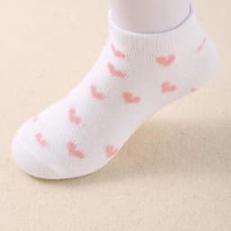 10 Pairs Adorable Kid's Socks - Comfortable Socks Suitable for Boys and Girls, Featuring Stripes and Heart-Shaped Patterns