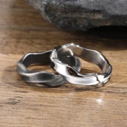 Simple Stainless Steel Mobius Band Rings for Men,Silver Gold Black Grey Color Love Eternity Couple Ring,Punk Jewelry