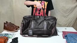 Luxury Genuine Leather Men Women Travel Bag Cow Leather Carry On Luggage Bag Travel Shoulder Bag Male Female Weekend Duffle Bag