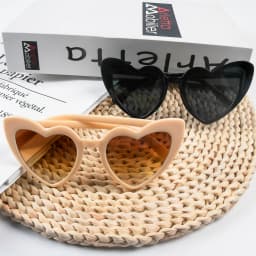 10pcs Bachelorette Party Sunglasses Black White Pink Square Heart Shape Glasses Bride and Groom Photo Glasses Bridal Shower Deco