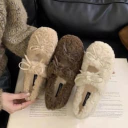 Design Lambwool Women Flats Mary Jane Shoes Fashion Butterfly-knot Slip On Shoes Warm Cartoon House Shoes For Winter