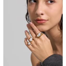 Yhpup 2025 Baroque Simulated Pearls Vintage Ring for Women 18K Golden Plated Distinctive Fashion Attractive Finger Charm Jewelry