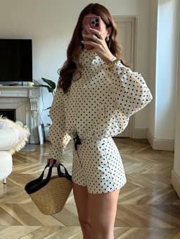 HH Fashion Women's Polka Dot Print Short Coats Autumn Long Sleeves Turtleneck Zipper With Pockets Drawstring Casual Jacket
