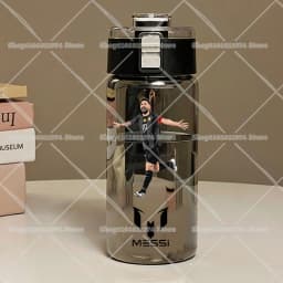 600ML CR7 Sports Water Bottles Cartoon Football Star Ronaldos Large Water Cups New Outdoor Transparent Drinking Bottle Kids Gift