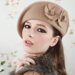 Fashion Women Flowers Cashmere Berets Female Bonnet Caps Winter Women's Hats High Quality Wool Beret Lady Painter Hats Lady