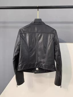 Autumn Fashion Genuine Leather Women Short Jacket Stand Collar Zipper Coat Top Work Lady Slim Fit Jackets Casual Black Outerwear
