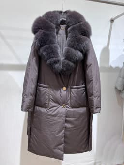 2025 Winter Fashion Women Long Coats Filling White Goose Down Jacket Natural Real Fox Fur Suit Collar Luxury Thick Warm Jacket