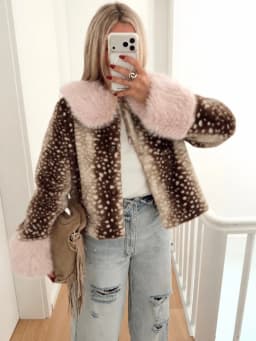 Deer Print Faux Fur Cropped Jacket Women Blue Contrast Lapel Cuff Button Up Fluffy Warm Coat Winter Casual Street Outwear 2026