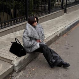 Fashion Winter Soft Fluffy Fur Coat Women High Street Luxury Large lapel Faux Fox Fur Jacket Silver fox colored Female Overcoats