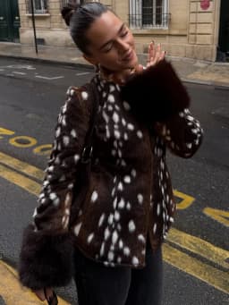 HH Vintage Deer Print Faux Fur Jacket Women Stand Collar Long Sleeve Slim Buttons Coat 2026 Winter Female Street Warm Outerwear