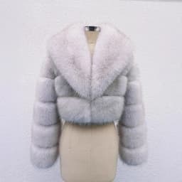 Luxury Faux Fox Fur Cropped Coat for Women Winter Elegant Long Sleeve Fluffy Plush Jackets Female Solid Color Warm Fur Outerwear