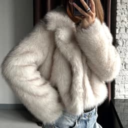 Autumn Winter Faux Fox Fur Cropped Jacket Women Loose Fit Eco Friendly Fur Outerwear for Women Lapel Collar Warm Plush Jackets