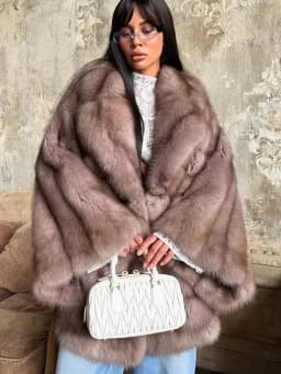 Fashion Fluffy Faux Fur Coat Women Lapel Long Sleeve Loose Pleated Jackets New Winter Warm Female Chic High Street Outerwear