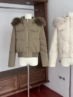 Retro British Short Hooded Parkas Women Winter Detachable Faux-Fur Collar Padded Jacket Woman Solid Multi Pockets Puffer Jackets