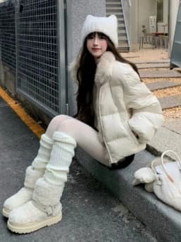 2026 Anti-fox Fur Collar Jacket Korean Fashion Short Parka American Vintage Winter New Women's Short Fashion Warm Cotton Clothes