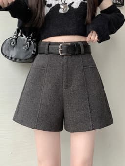 2025 Streetwear Woolen Winter Shorts Woman Casual Loose Wide Leg Short Pants Femme With Belt Booty Grey Black Cargo Shorts Women