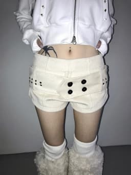 Retro corduroy casual shorts women spring New style rivet decorations Cute cool and bold girl's outerwear Slimming hot pants Y2K