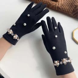 Women's Winter Outdoor Driving Warm Gloves Korean Wool Pearl Rhinestone Full Finger Plus Velvet Touch Screen Cashmere Gloves