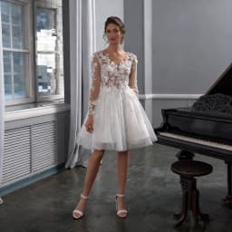 Customized New Sweetheart Neckline 3D Flowers Long Sleeves Tulle A-Line Mini Wedding Dress Elegant Zipper Back Gown For Bride