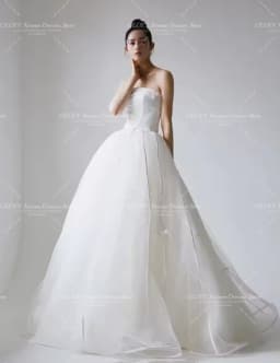 OLOEY Simple Strapless Draped Korean Wedding Dress for Photo Shoots A-Line Bridal Gown Floor Length Vestidos Novias Boda Women C