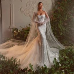 Lqq Robe De Mariée Customized Sexy Mermaid Wedding Dresses for Women Strapless Sleeveless Gown Sequins Pearls Vestidos De Novia