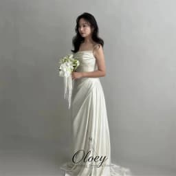 OLOEY Simple Satin Spaghetti Strap Korea Wedding Dress Photo Shoot Ruched Mermaid Square Collar Outdoor Bridal Gown Customized