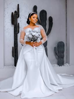 African O-Neck Wedding Dresses Sparkling Pearl Detachable Train Robe Long Sleeve Luxury Bridal Dress Vestido De Novia Customized