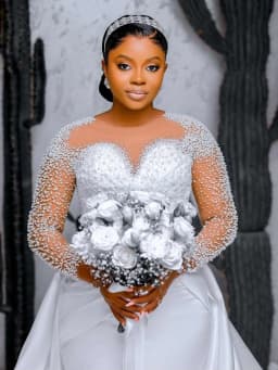African O-Neck Wedding Dresses Sparkling Pearl Detachable Train Robe Long Sleeve Luxury Bridal Dress Vestido De Novia Customized