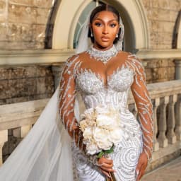 Luxury Sparkling Bead Wedding Dresses for Bride Mermaid Long Sheer Sleeves African Women Bridal Gowns Robe De Mariee Customized