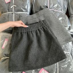 2026 New Gray Thicken Woolen Skirts Women Autumn Winter High Waist Anti-Glare Short Skirt Female Solid Simple Blended Skirts