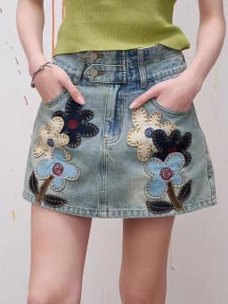 Y2K American Cartoon Flower Patch Embroidery Denim Skirt A Line Short Summer Design for Women
