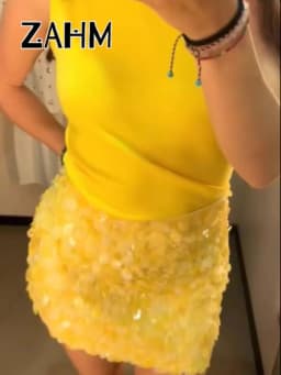 Sexy Sequin Mini Skirts Women Slim High Street Fashion Chic Shiny Skirt Female 2026 Spring Summer New Beach Holiday Skirts Lady