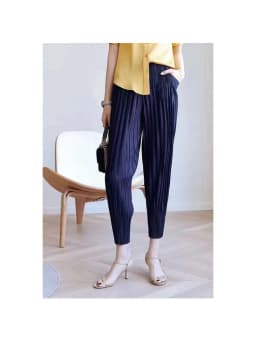 Miyake Fashion Classic Versatile Carrot Pants Loose High Elasticity Folded Small Legged Haren Pants for Women