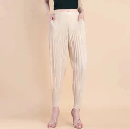 Miyake Fashion Classic Versatile Carrot Pants Loose High Elasticity Folded Small Legged Haren Pants for Women