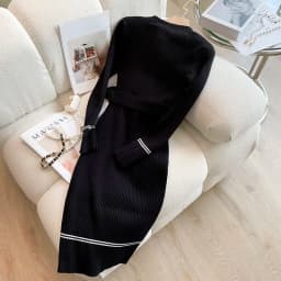 YuooMuoo 2026 Autumn Winter Women Knitted Dress Brand Fashion O-neck Buttons Bodycon Sweater Dress with Belt Lady Office Dress