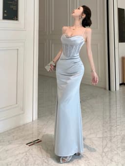 Elegant Fishbone Splice Satin Dress Sexy Waist Cinching Bodycon Strapless Gown for Women High Waist Spring Party Stage Wear