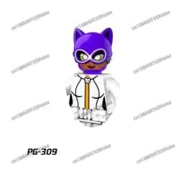 BEAST KINGDOM Clown Ivy Batman Harley Quinn Catwoman Robin Bricks Cartoon Character building block Birthday Present PG129