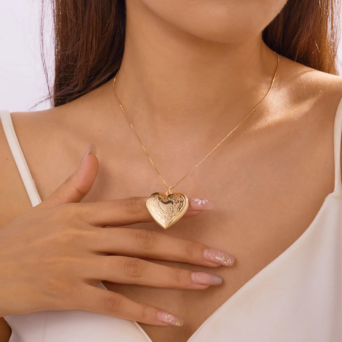 Gold Plated Heart-shaped Pendants Can Openable Photo Frame Love Faith Hope Locket Pendant Necklace Family Jewelry Gift