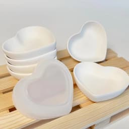 Heart-Shaped Silicone Mold DIY Handmade Cement Gypsum Epoxy Resin Scented Candle Storage Tray Heart-Shaped Jewelry Dish Decorative Tray Resin Storage Bowl Gift Mold