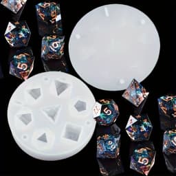 1 set of 7-shaped dice moulds Seamless 3D octahedron silicone moulds Suitable for resin and epoxy casting Handmade crafting
