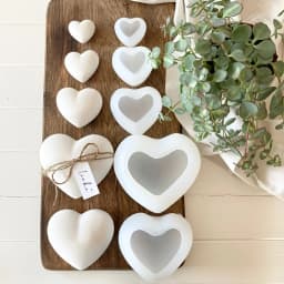 Resin Silicone Mold 5pcs Heart-Shaped Gypsum Candle Ornament Mold Home Desktop Atmosphere Decoration Festival Gift Handicraft