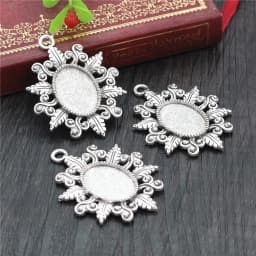 10pcs 13x18mm Inner Size Antique Silver Plated Flower Style Cameo Cabochon Base Setting Charms Pendant necklace findings