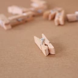 Hot Sale 20PCS/lot 3.5cm Wood Clips Random Mini Colored Spring Photo Paper Peg Pin Clothespin Craft Clips Party Decoration Jz001