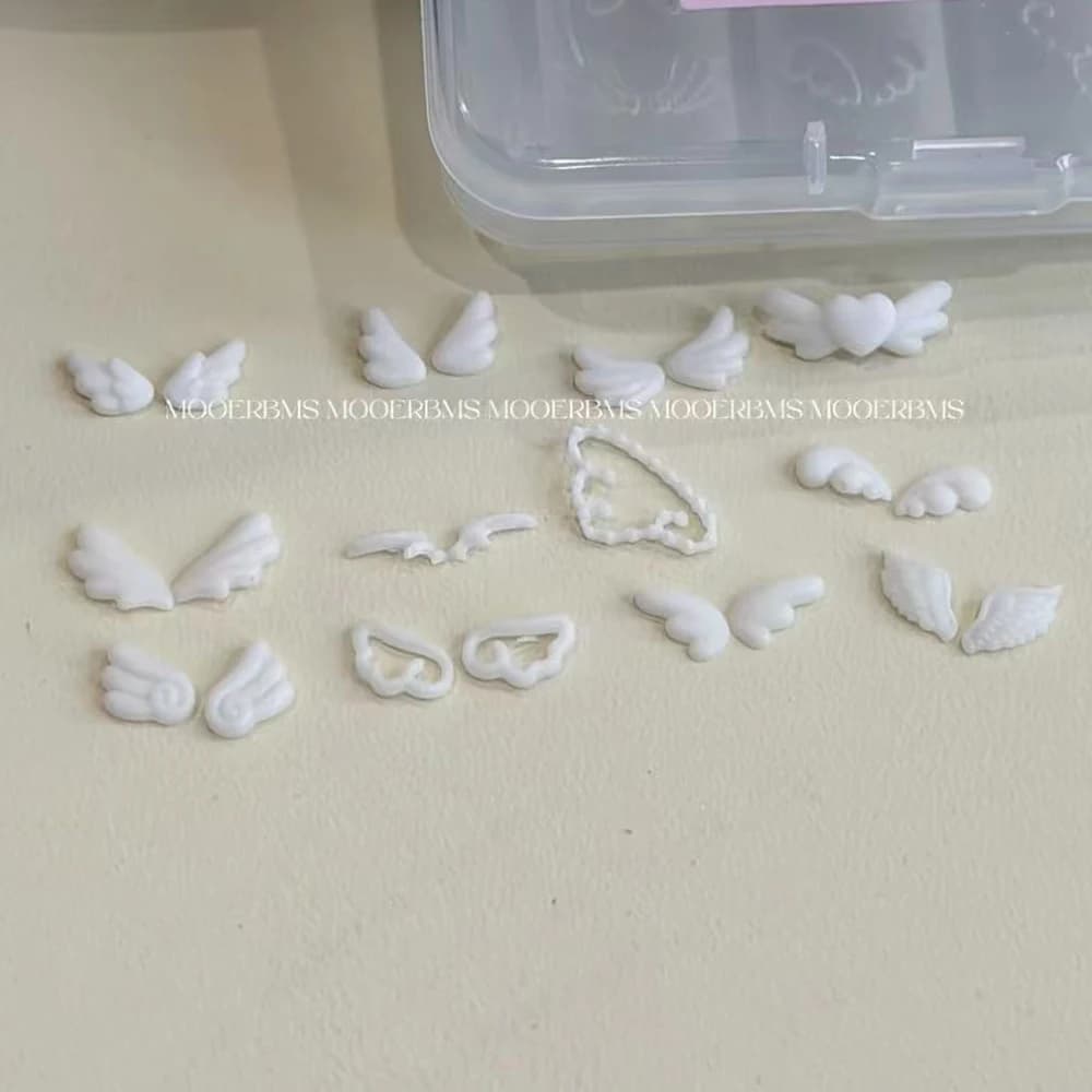 Cute Wings Nail Art Silicone Mold 3D Angel Wings Design Molds Reusable Clear Manicure Template DIY Charms Gel Wings Wedding